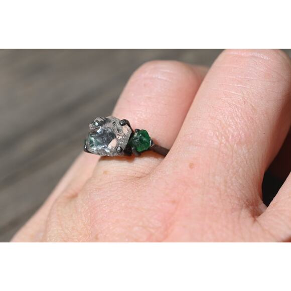 alternative raw diamond engagement rings, raw crystal size 4 5 6 7 8 8 9 10 11 - Picture 2 of 8